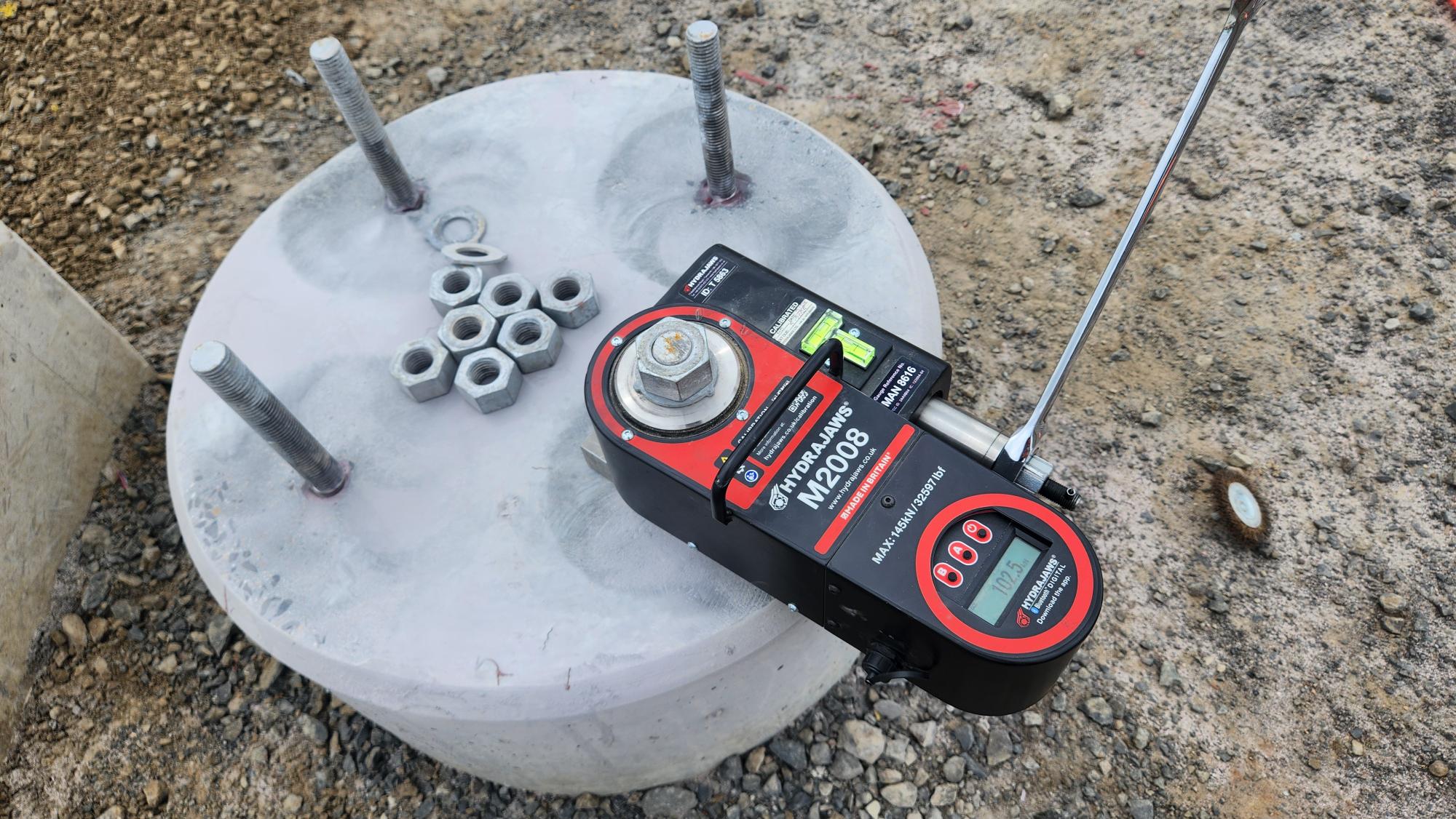 Concrete Anchor Pulloff Setup 1